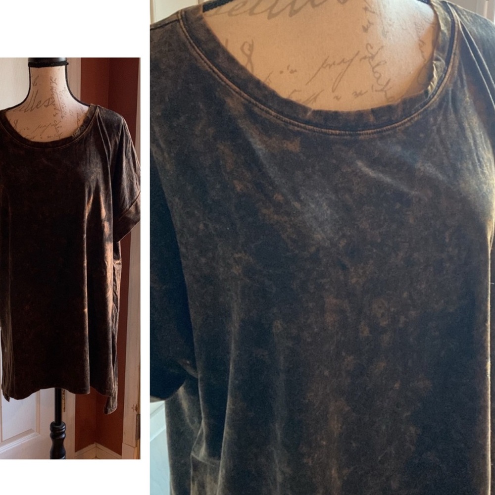 Zenana Outfitters Short Sleeve Acid Wash T-Shirt Top Sz XLarge